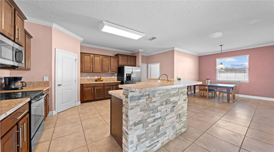 KISSIMMEE, Florida 34746, 4 Bedrooms Bedrooms, ,2 BathroomsBathrooms,Residential,For Sale,OLIVIA BREEZE,0,MFRS5137856