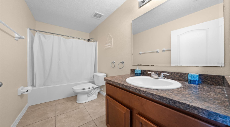 KISSIMMEE, Florida 34746, 4 Bedrooms Bedrooms, ,2 BathroomsBathrooms,Residential,For Sale,OLIVIA BREEZE,0,MFRS5137856