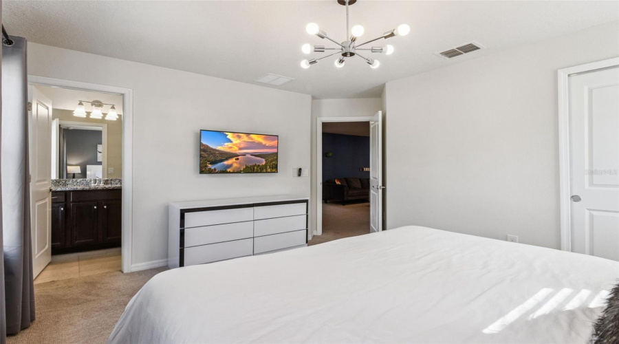 DAVENPORT, Florida 33897, 10 Bedrooms Bedrooms, ,8 BathroomsBathrooms,Residential,For Sale,LILY,0,MFRO6357671