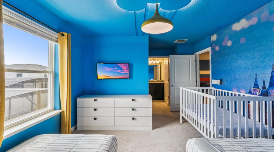 DAVENPORT, Florida 33897, 10 Bedrooms Bedrooms, ,8 BathroomsBathrooms,Residential,For Sale,LILY,0,MFRO6357671