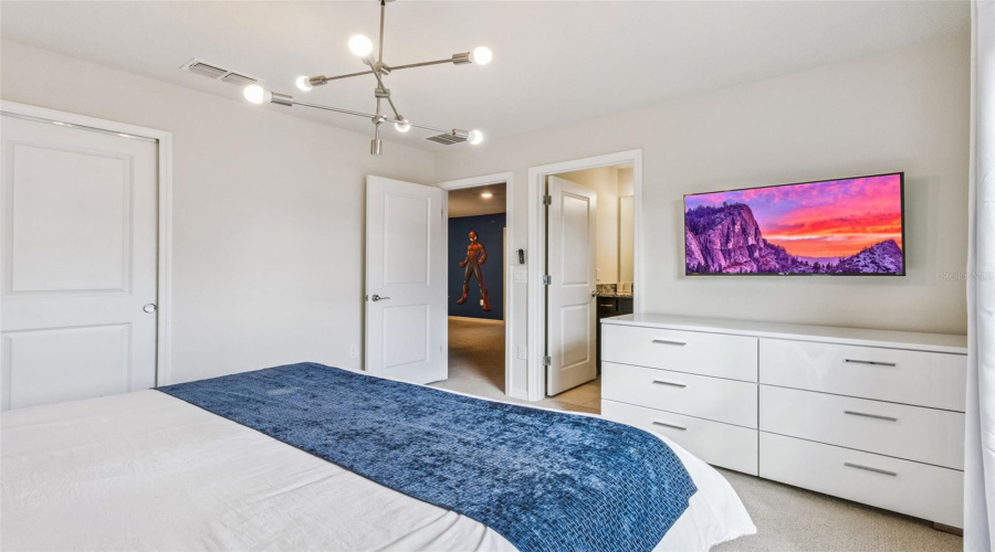 DAVENPORT, Florida 33897, 10 Bedrooms Bedrooms, ,8 BathroomsBathrooms,Residential,For Sale,LILY,0,MFRO6357671