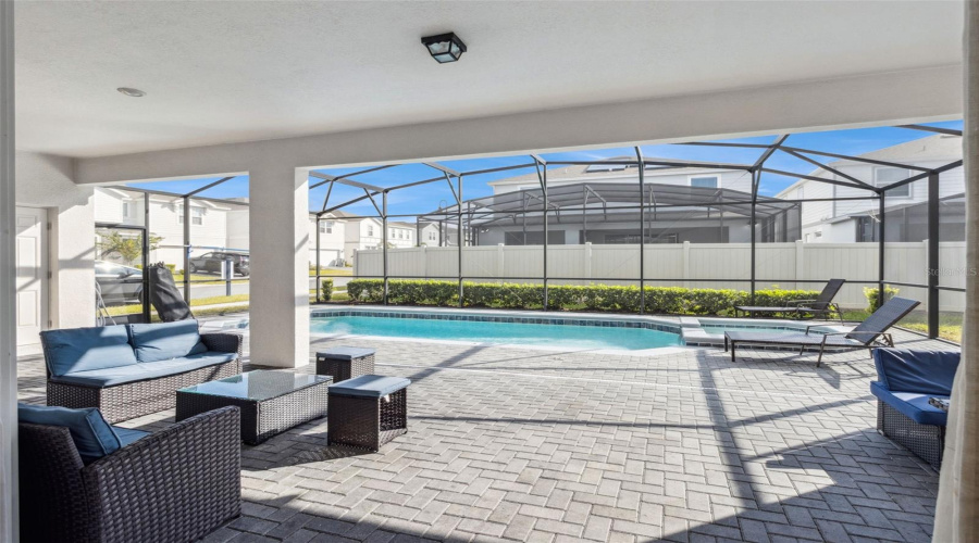 DAVENPORT, Florida 33897, 10 Bedrooms Bedrooms, ,8 BathroomsBathrooms,Residential,For Sale,LILY,0,MFRO6357671