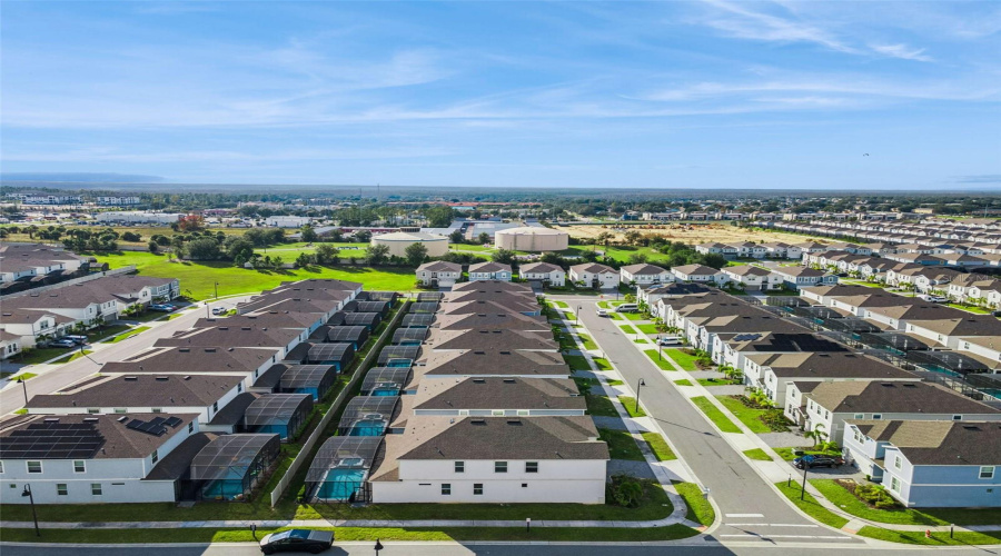 DAVENPORT, Florida 33897, 10 Bedrooms Bedrooms, ,8 BathroomsBathrooms,Residential,For Sale,LILY,0,MFRO6357671