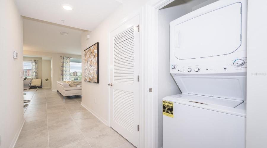 KISSIMMEE, Florida 34746, 2 Bedrooms Bedrooms, ,2 BathroomsBathrooms,Residential,For Sale,CLOCK TOWER,0,MFRO6358380