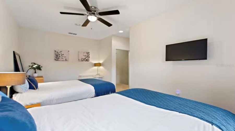 KISSIMMEE, Florida 34746, 2 Bedrooms Bedrooms, ,2 BathroomsBathrooms,Residential,For Sale,OLGA,0,MFRO6358286