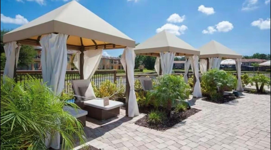 KISSIMMEE, Florida 34746, 2 Bedrooms Bedrooms, ,2 BathroomsBathrooms,Residential,For Sale,OLGA,0,MFRO6358286