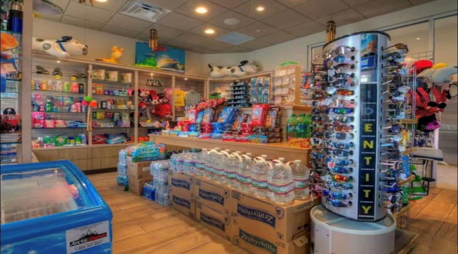 KISSIMMEE, Florida 34746, 2 Bedrooms Bedrooms, ,2 BathroomsBathrooms,Residential,For Sale,OLGA,0,MFRO6358286