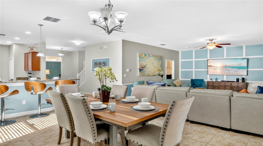 DAVENPORT, Florida 33896, 5 Bedrooms Bedrooms, ,4 BathroomsBathrooms,Residential,For Sale,MOON VALLEY,0,MFRO6357585