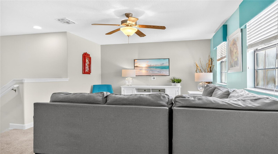 DAVENPORT, Florida 33896, 5 Bedrooms Bedrooms, ,4 BathroomsBathrooms,Residential,For Sale,MOON VALLEY,0,MFRO6357585