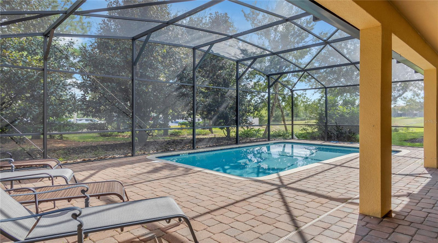 DAVENPORT, Florida 33896, 5 Bedrooms Bedrooms, ,4 BathroomsBathrooms,Residential,For Sale,MOON VALLEY,0,MFRO6357585