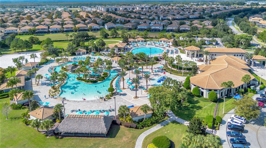 DAVENPORT, Florida 33896, 5 Bedrooms Bedrooms, ,4 BathroomsBathrooms,Residential,For Sale,MOON VALLEY,0,MFRO6357585