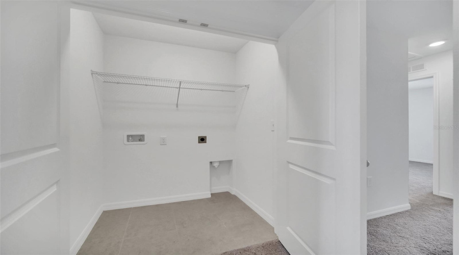 DAVENPORT, Florida 33837, 3 Bedrooms Bedrooms, ,2 BathroomsBathrooms,Residential,For Sale,MANDOVI,0,MFRO6255837