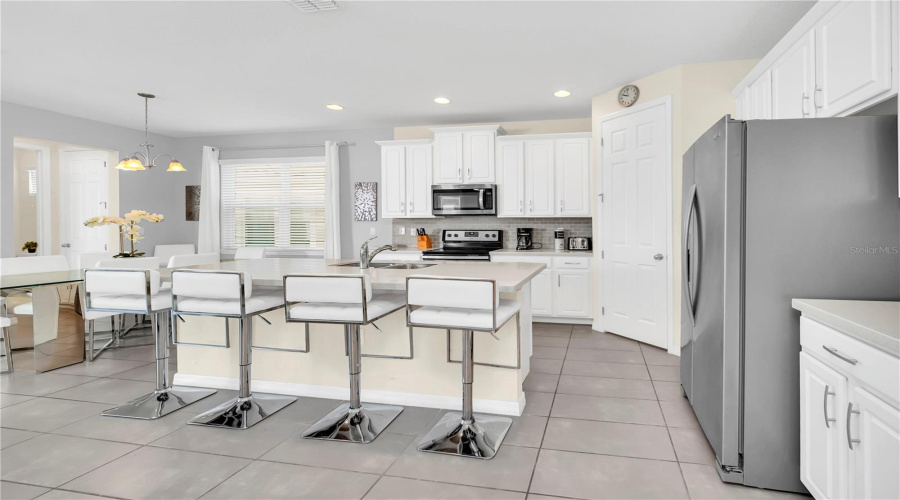 KISSIMMEE, Florida 34747, 4 Bedrooms Bedrooms, ,3 BathroomsBathrooms,Residential,For Sale,FLAMINGO KEY,0,MFRO6358694