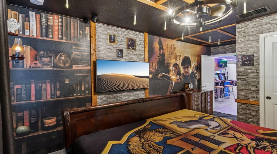 DAVENPORT, Florida 33897, 5 Bedrooms Bedrooms, ,4 BathroomsBathrooms,Residential,For Sale,LANA,0,MFRO6357667