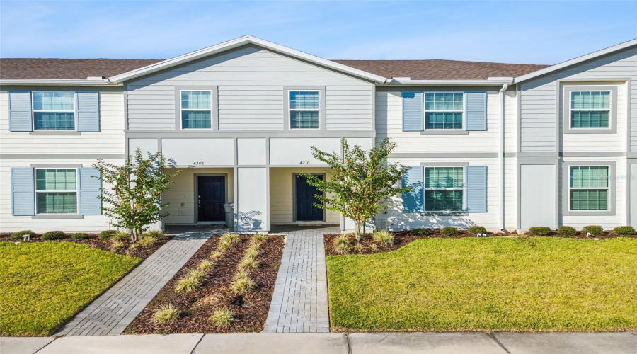 DAVENPORT, Florida 33897, 5 Bedrooms Bedrooms, ,4 BathroomsBathrooms,Residential,For Sale,LANA,0,MFRO6357667