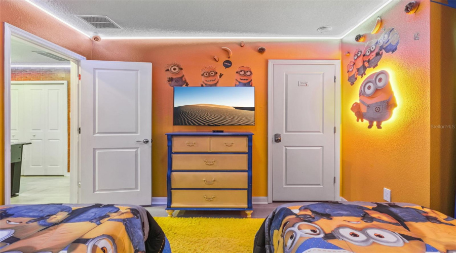 DAVENPORT, Florida 33897, 5 Bedrooms Bedrooms, ,4 BathroomsBathrooms,Residential,For Sale,LANA,0,MFRO6357667