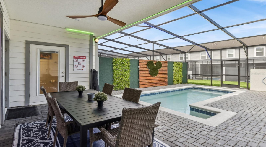 DAVENPORT, Florida 33897, 5 Bedrooms Bedrooms, ,4 BathroomsBathrooms,Residential,For Sale,LANA,0,MFRO6357667