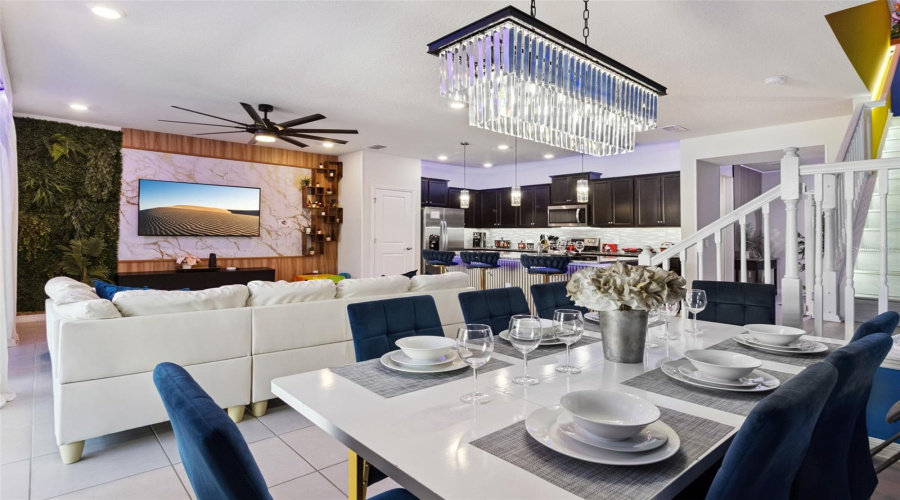 DAVENPORT, Florida 33897, 5 Bedrooms Bedrooms, ,4 BathroomsBathrooms,Residential,For Sale,LANA,0,MFRO6357667