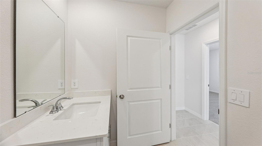 DAVENPORT, Florida 33837, 3 Bedrooms Bedrooms, ,2 BathroomsBathrooms,Residential,For Sale,MUD CANYON,0,MFRO6358408