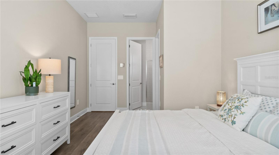 KISSIMMEE, Florida 34747, 2 Bedrooms Bedrooms, ,2 BathroomsBathrooms,Residential,For Sale,LIMESTONE,0,MFRO6358742