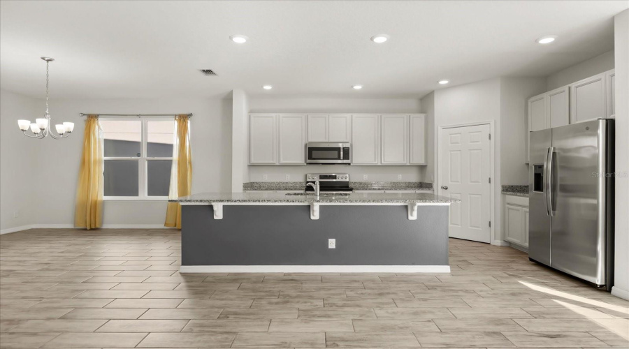 DAVENPORT, Florida 33896, 4 Bedrooms Bedrooms, ,2 BathroomsBathrooms,Residential,For Sale,ABERDEEN,0,MFRO6358760