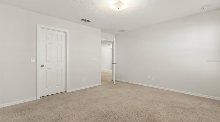 DAVENPORT, Florida 33896, 4 Bedrooms Bedrooms, ,2 BathroomsBathrooms,Residential,For Sale,ABERDEEN,0,MFRO6358760