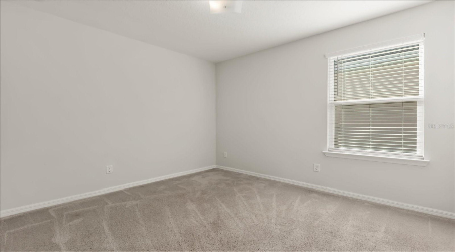 DAVENPORT, Florida 33896, 4 Bedrooms Bedrooms, ,2 BathroomsBathrooms,Residential,For Sale,ABERDEEN,0,MFRO6358760