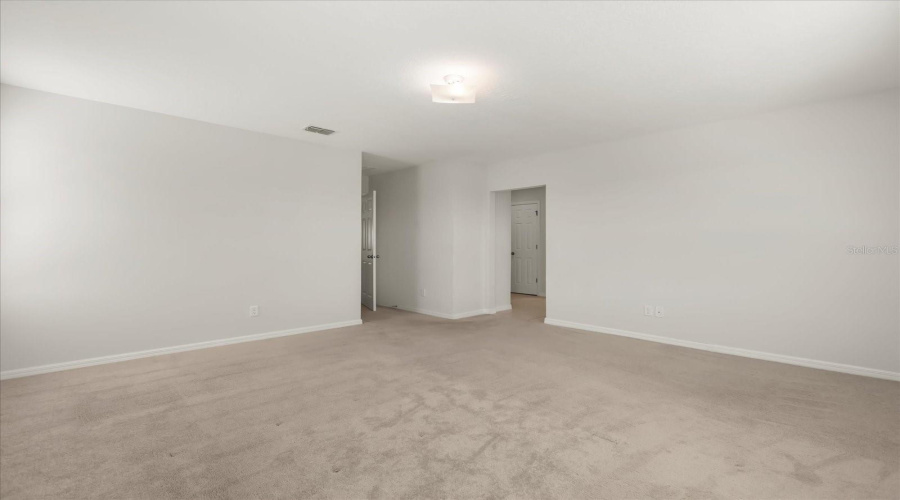 DAVENPORT, Florida 33896, 4 Bedrooms Bedrooms, ,2 BathroomsBathrooms,Residential,For Sale,ABERDEEN,0,MFRO6358760