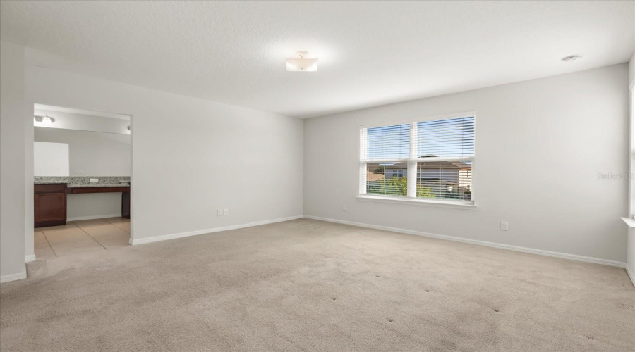 DAVENPORT, Florida 33896, 4 Bedrooms Bedrooms, ,2 BathroomsBathrooms,Residential,For Sale,ABERDEEN,0,MFRO6358760