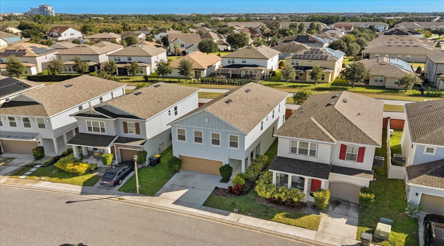 DAVENPORT, Florida 33896, 4 Bedrooms Bedrooms, ,2 BathroomsBathrooms,Residential,For Sale,ABERDEEN,0,MFRO6358760