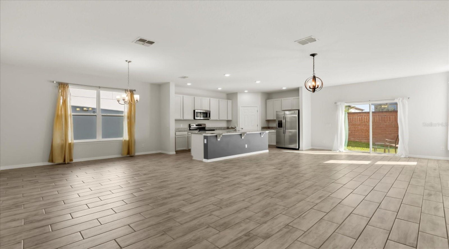 DAVENPORT, Florida 33896, 4 Bedrooms Bedrooms, ,2 BathroomsBathrooms,Residential,For Sale,ABERDEEN,0,MFRO6358760