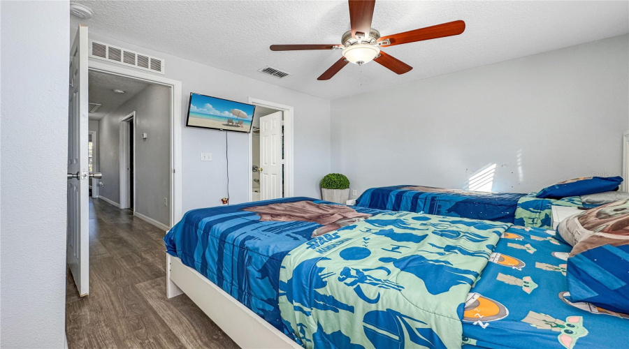 KISSIMMEE, Florida 34746, 2 Bedrooms Bedrooms, ,2 BathroomsBathrooms,Residential,For Sale,STANIARD,0,MFRS5138051