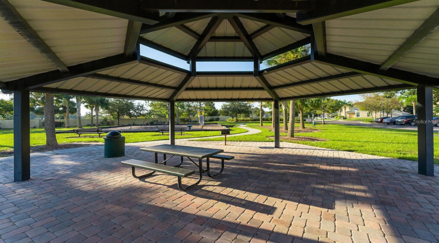 KISSIMMEE, Florida 34746, 2 Bedrooms Bedrooms, ,2 BathroomsBathrooms,Residential,For Sale,STANIARD,0,MFRS5138051