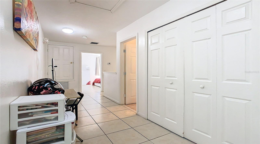 Stairway entry to 2nd Floor