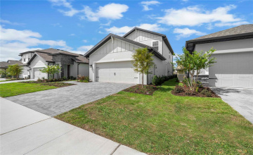 KISSIMMEE, Florida 34747, 4 Bedrooms Bedrooms, ,3 BathroomsBathrooms,Residential,For Sale,SOMERSWORTH,0,MFRTB8445934