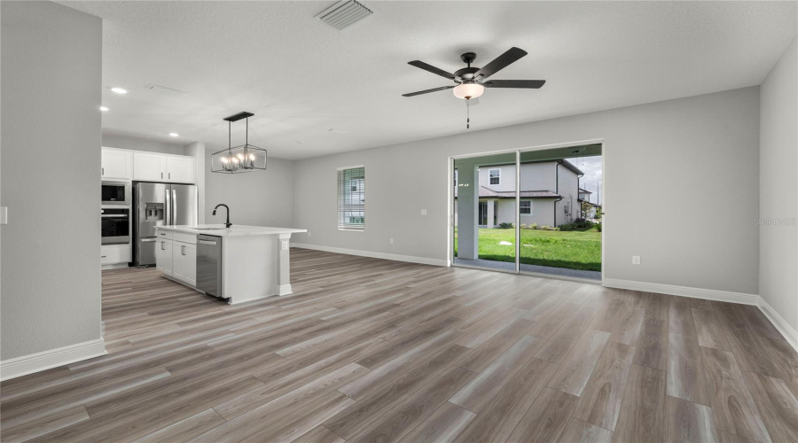 KISSIMMEE, Florida 34747, 5 Bedrooms Bedrooms, ,3 BathroomsBathrooms,Residential,For Sale,SOMERSWORTH,0,MFRTB8445947