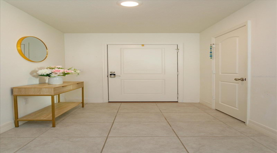 DAVENPORT, Florida 33897, 4 Bedrooms Bedrooms, ,2 BathroomsBathrooms,Residential,For Sale,PAPAYA,0,MFRG5104059