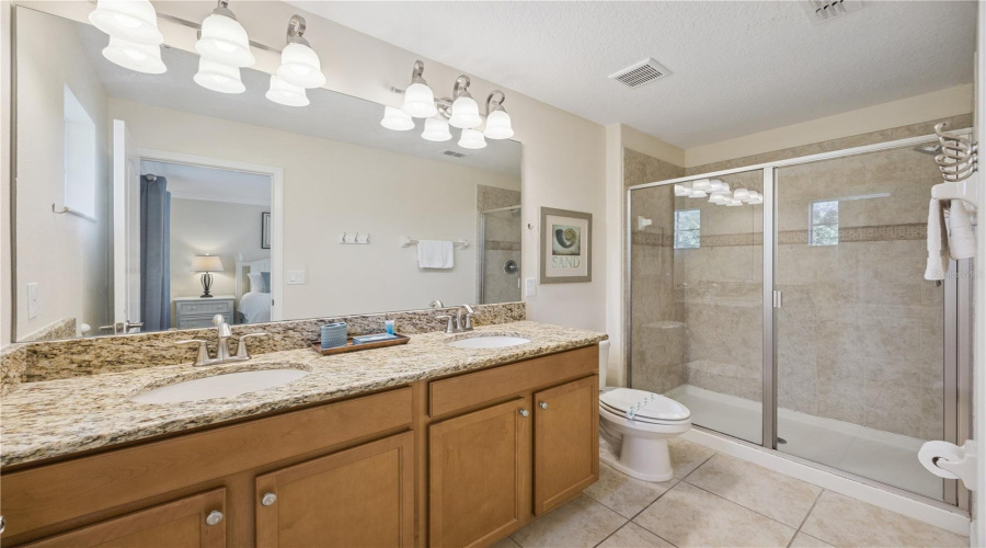 KISSIMMEE, Florida 34747, 6 Bedrooms Bedrooms, ,5 BathroomsBathrooms,Residential,For Sale,CANDY PALM,0,MFRO6357524