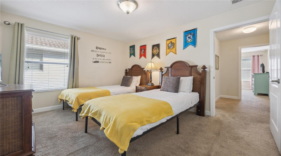 KISSIMMEE, Florida 34747, 6 Bedrooms Bedrooms, ,5 BathroomsBathrooms,Residential,For Sale,CANDY PALM,0,MFRO6357524