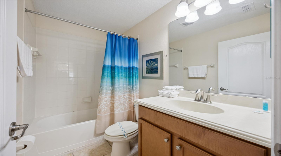 KISSIMMEE, Florida 34747, 6 Bedrooms Bedrooms, ,5 BathroomsBathrooms,Residential,For Sale,CANDY PALM,0,MFRO6357524