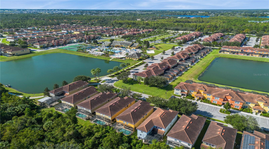 KISSIMMEE, Florida 34747, 6 Bedrooms Bedrooms, ,5 BathroomsBathrooms,Residential,For Sale,CANDY PALM,0,MFRO6357524