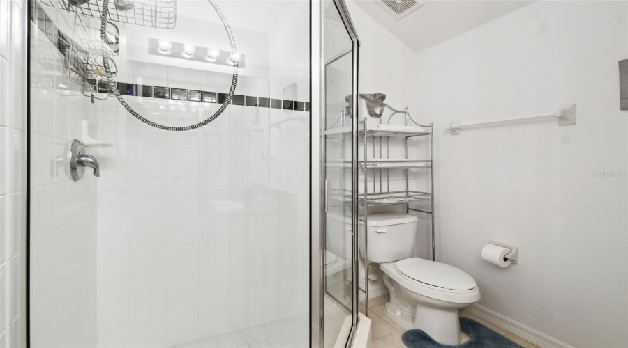 DAVENPORT, Florida 33837, 5 Bedrooms Bedrooms, ,3 BathroomsBathrooms,Residential,For Sale,CADIZ,0,MFRS5126628