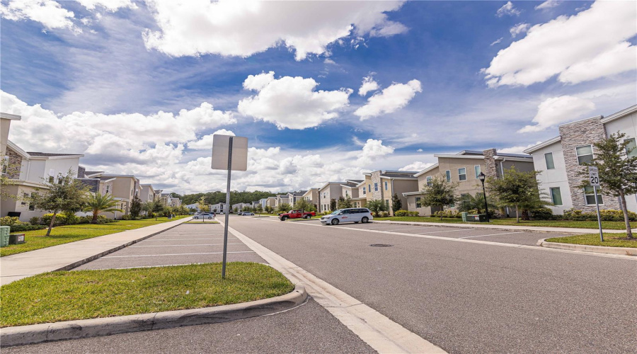 KISSIMMEE, Florida 34746, 8 Bedrooms Bedrooms, ,5 BathroomsBathrooms,Residential,For Sale,NARRATIVE,0,MFRO6358713