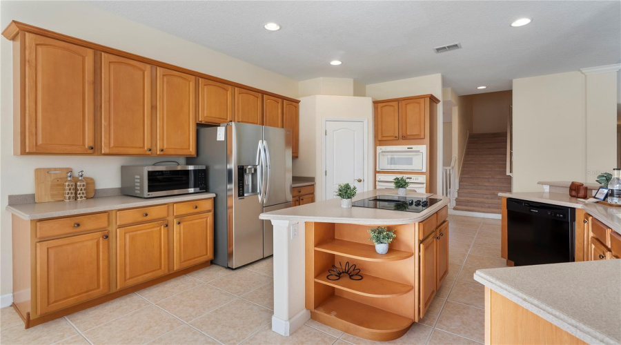 ORLANDO, Florida 32836, 5 Bedrooms Bedrooms, ,3 BathroomsBathrooms,Residential,For Sale,WISCANE,0,MFRO6358607