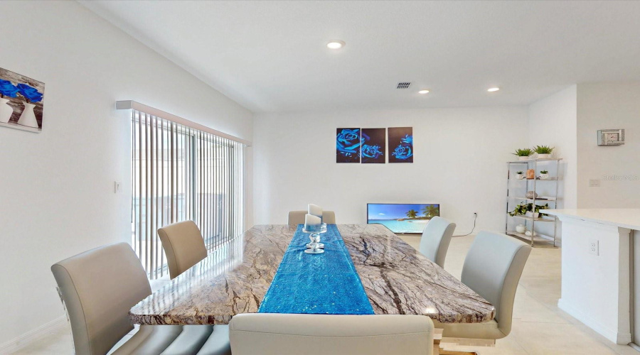 DAVENPORT, Florida 33837, 3 Bedrooms Bedrooms, ,2 BathroomsBathrooms,Residential,For Sale,CANARY,0,MFRS5138188