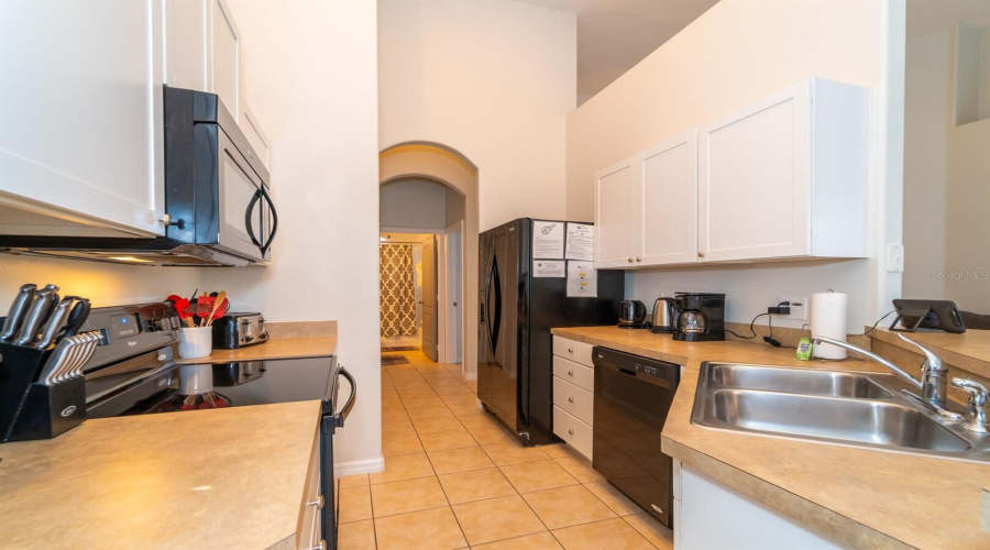 DAVENPORT, Florida 33897, 3 Bedrooms Bedrooms, ,2 BathroomsBathrooms,Residential,For Sale,BRUNELLO,0,MFRS5137559