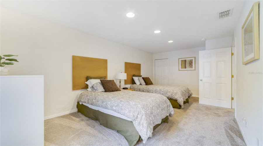 KISSIMMEE, Florida 34746, 3 Bedrooms Bedrooms, ,3 BathroomsBathrooms,Residential,For Sale,CORVETTE,0,MFRO6358982