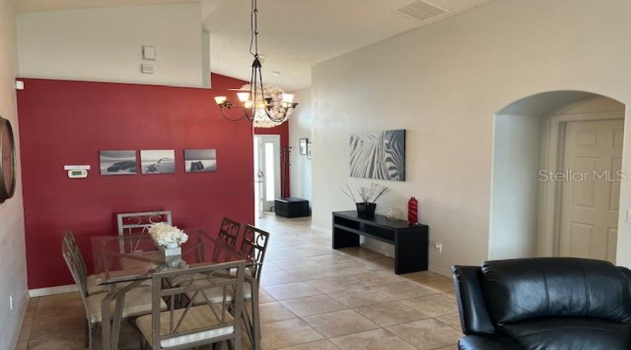 KISSIMMEE, Florida 34747, 4 Bedrooms Bedrooms, ,3 BathroomsBathrooms,Residential,For Sale,ONEIDA,0,MFRO6358789