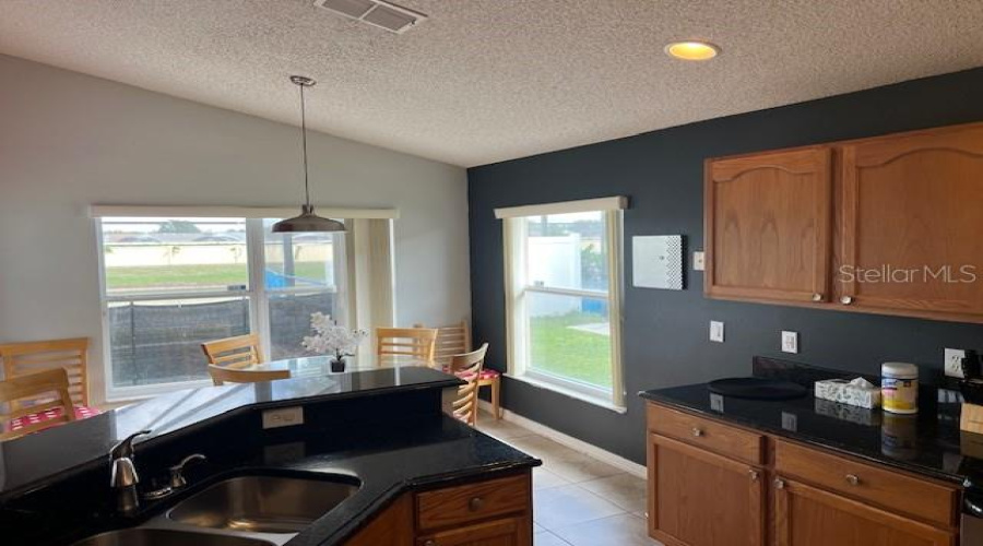 KISSIMMEE, Florida 34747, 4 Bedrooms Bedrooms, ,3 BathroomsBathrooms,Residential,For Sale,ONEIDA,0,MFRO6358789