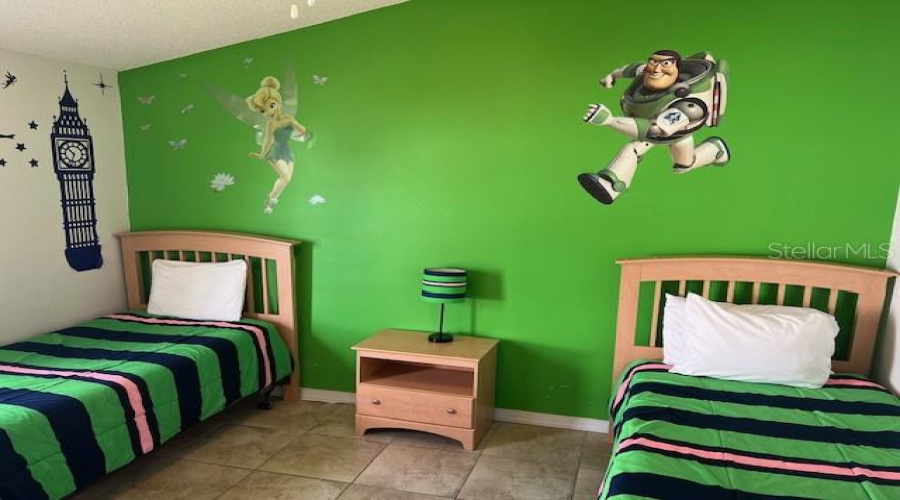 KISSIMMEE, Florida 34747, 4 Bedrooms Bedrooms, ,3 BathroomsBathrooms,Residential,For Sale,ONEIDA,0,MFRO6358789